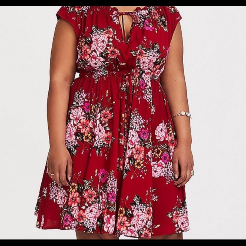 TORRID red dress